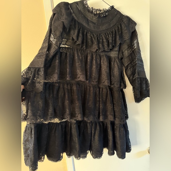 Doen Oralie Tiered Ramie And Lace Mini Dress - Picture 6 of 8